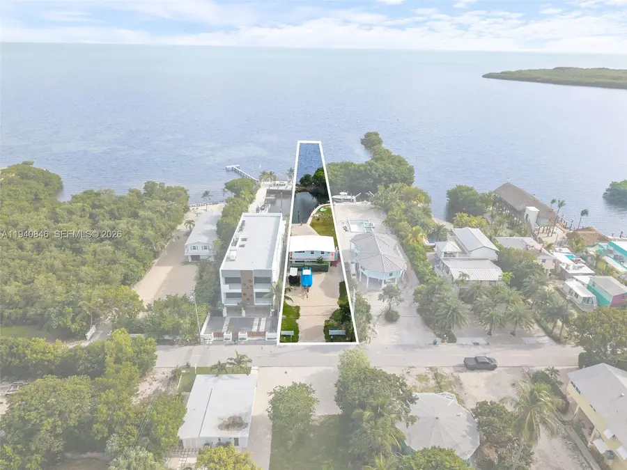 127 Seaside Ave, Key Largo, FL 33037 - Image #3