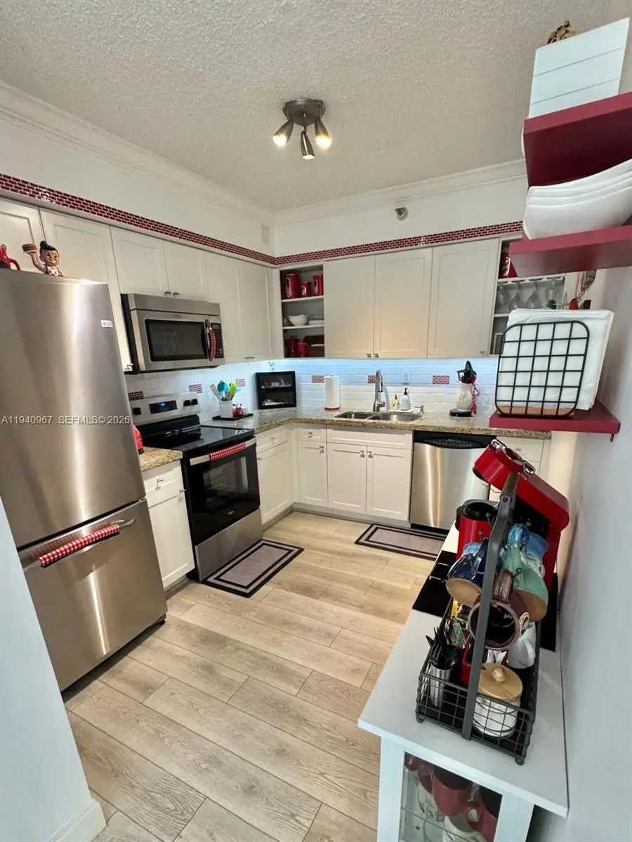 3530 Mystic Pointe Dr #2403, Aventura, FL 33180 - Image #2