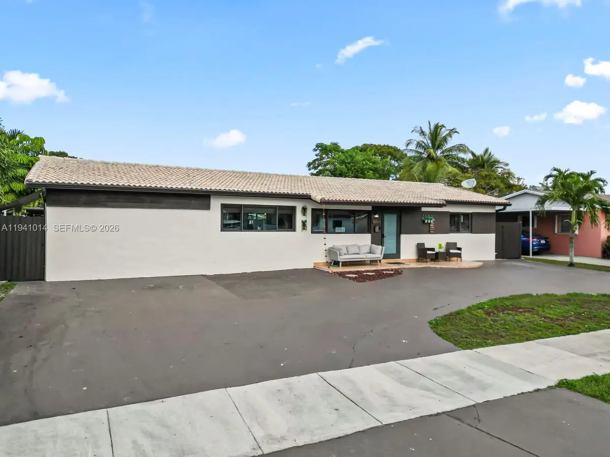 12301 SW 28th St, Miami, FL 33175 - Image #1