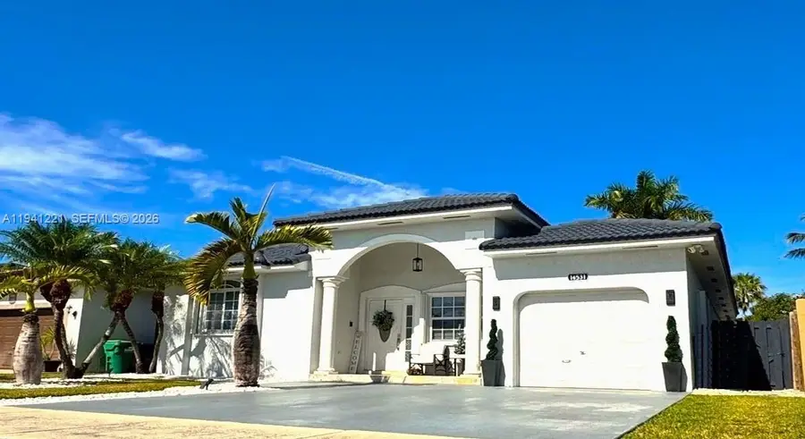 14531 SW 180th Ter, Miami, FL 33177 - Image #2