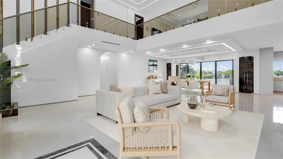 19600 NE 26th Ave, Miami, FL 33180 - Image #2