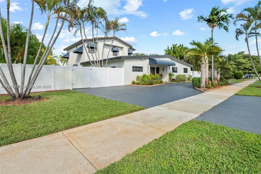 1841 NE 196th Ter, Miami, FL 33179 - Image #3