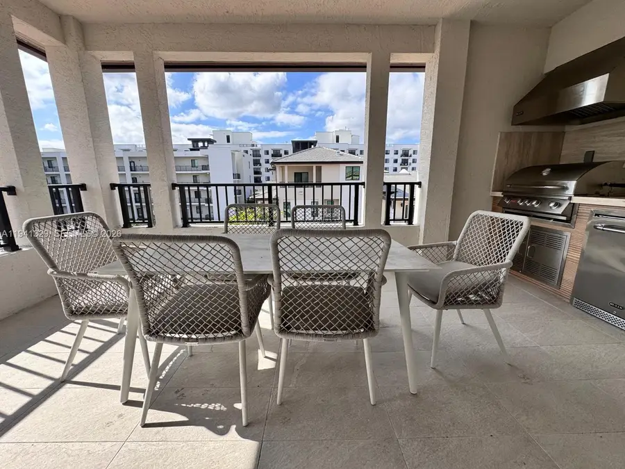 4250 NW 83rd Ave, Doral, FL 33166 - Image #2