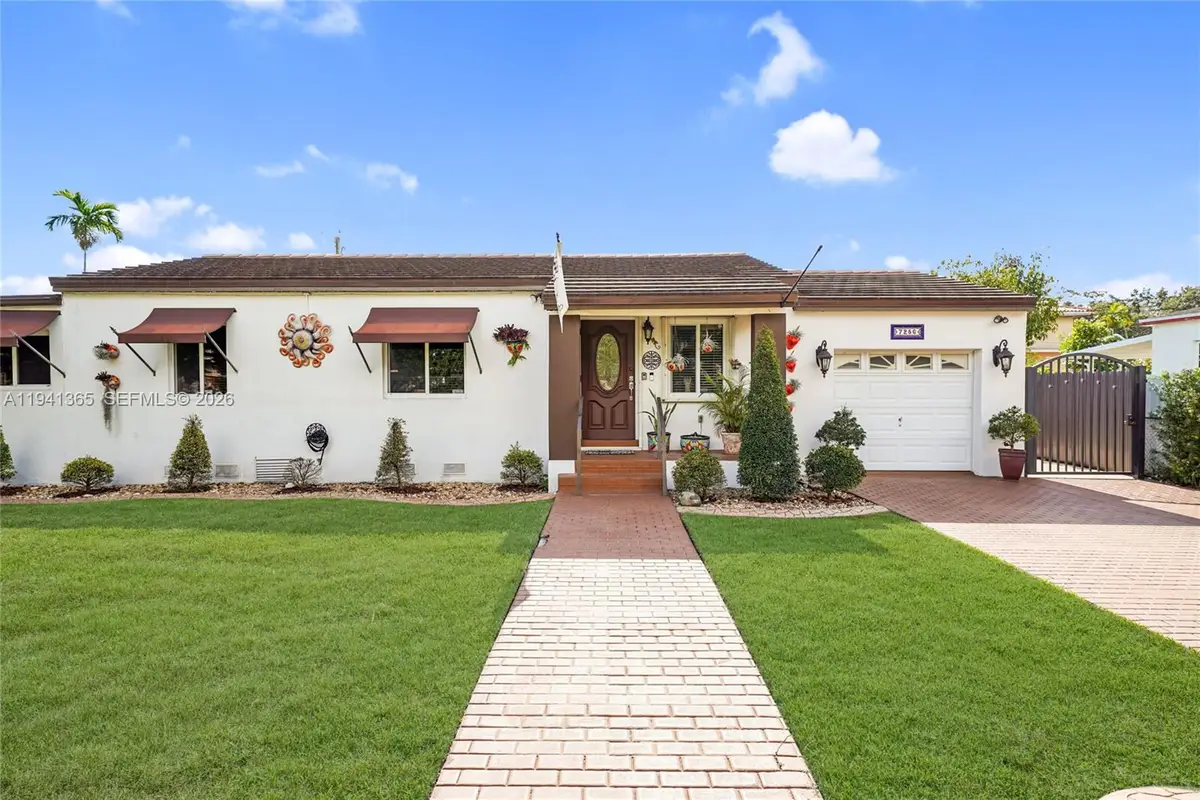 7256 SW 16th St, Miami, FL 33155 - Image #1