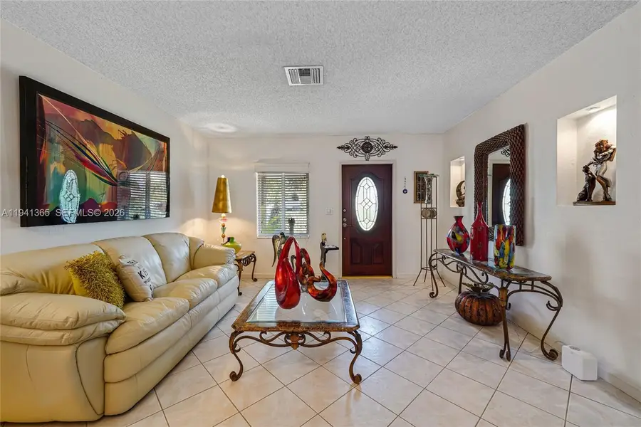 7256 SW 16th St, Miami, FL 33155 - Image #3