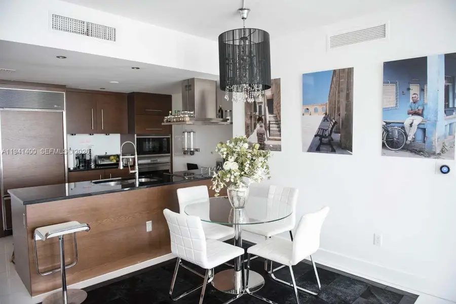 495 Brickell Ave #3805, Miami, FL 33131 - Image #3