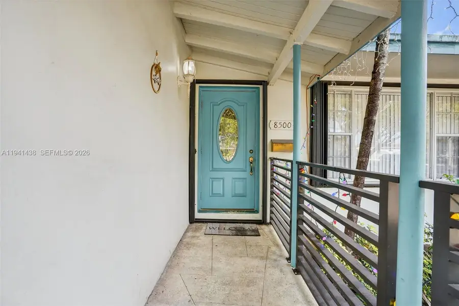 8500 SW 16th St, Miami, FL 33155 - Image #3