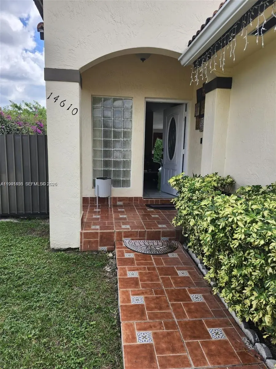 Address Withheld By Seller, Miami, FL 33177 - Image #3