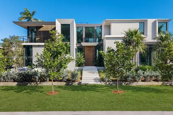 375 S Hibiscus Dr, Miami Beach, FL 33139