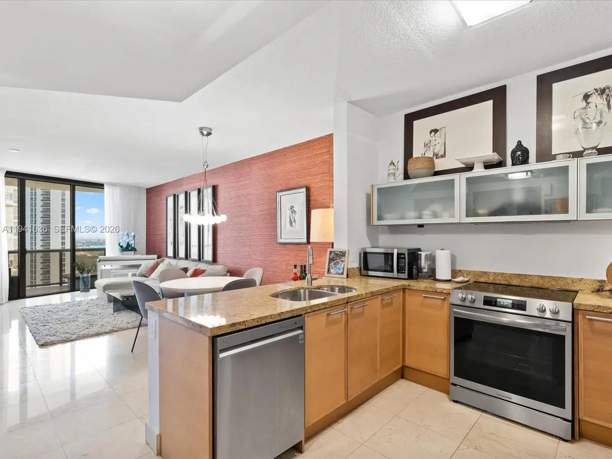 16275 Collins Ave #2103, Sunny Isles Beach, FL 33160 - Image #1