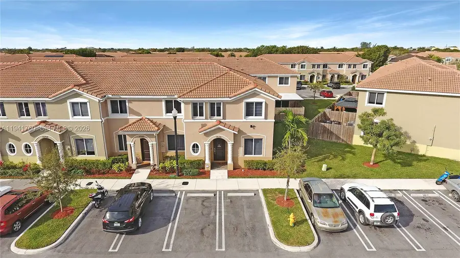 1036 SE 24th Ave, Homestead, FL 33035 - Image #2