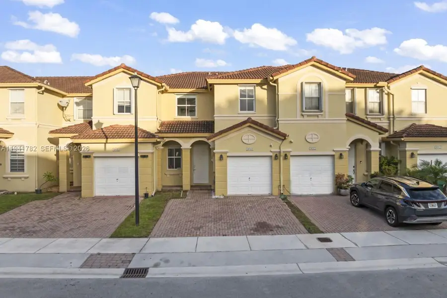 8633 NW 112th Pl, Doral, FL 33178 - Image #3