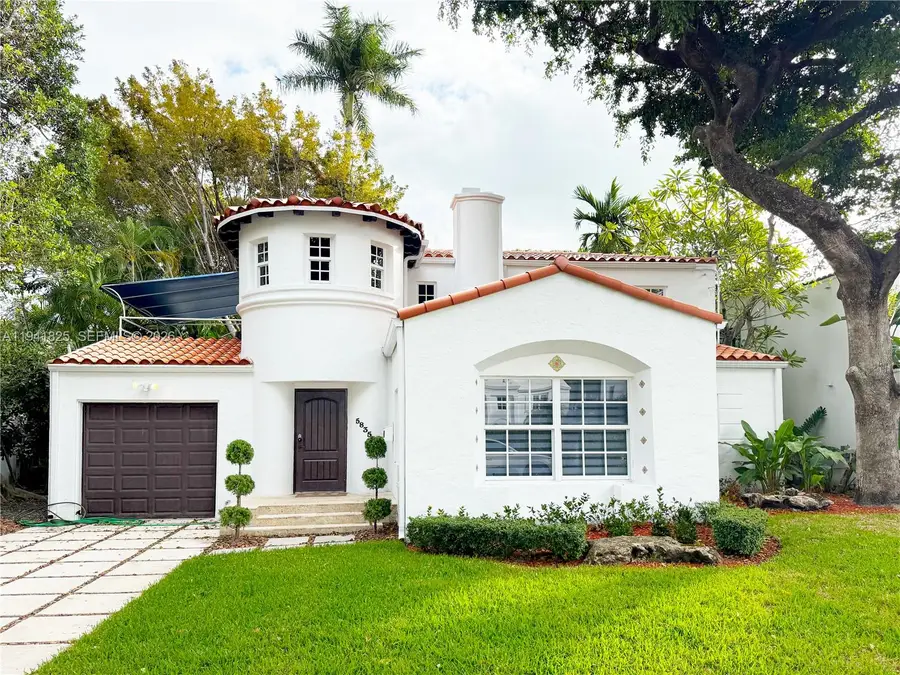 5835 La Gorce Dr, Miami Beach, FL 33140 - Image #2