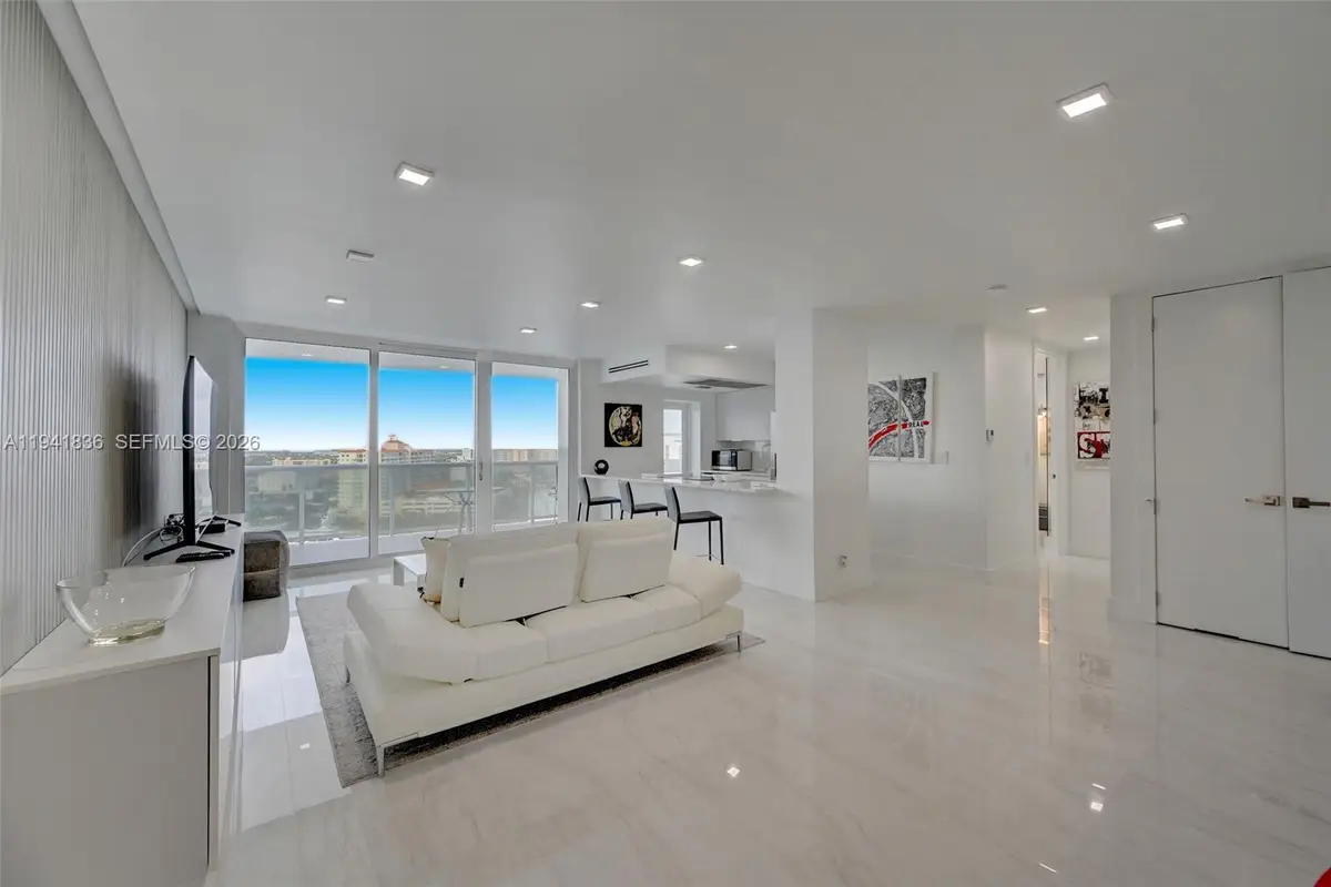 2715 N Ocean Blvd #F, Fort Lauderdale, FL 33308 - Image #1