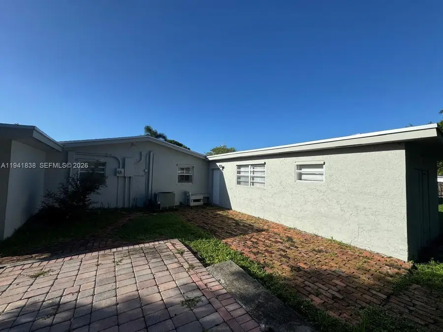 6241 NW 12th St, Sunrise, FL 33313 - Image #2