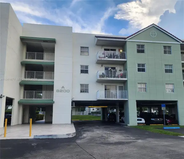 8200 SW 210th St #111, Cutler Bay, FL 33189