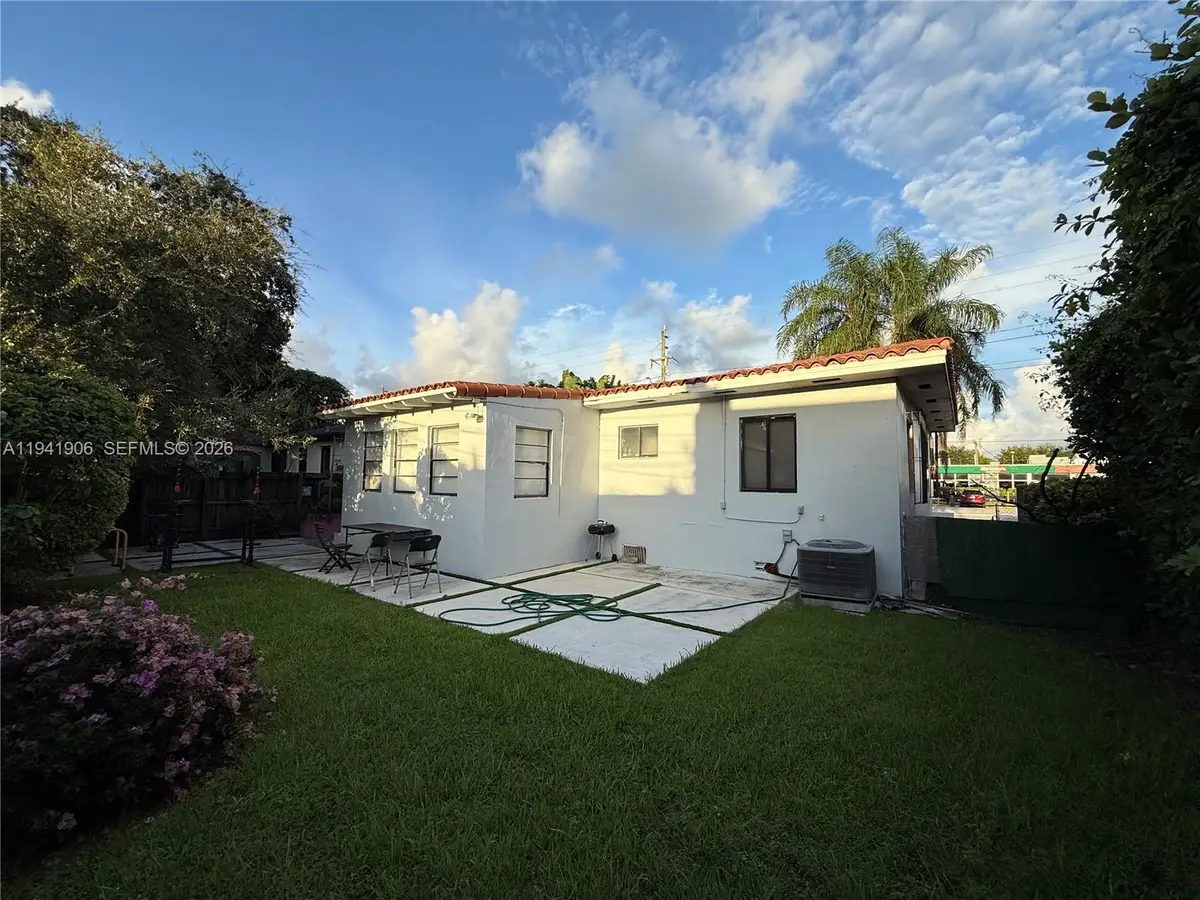 2426 SW 17th Ave, Miami, FL 33145 - Image #1