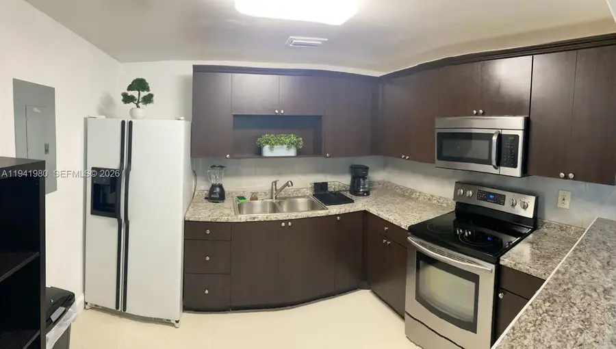 3670 SW 12th St, Miami, FL 33135 - Image #3