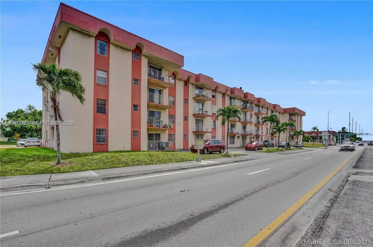 6820 W Flagler St #202, Miami, FL 33144 - Image #1