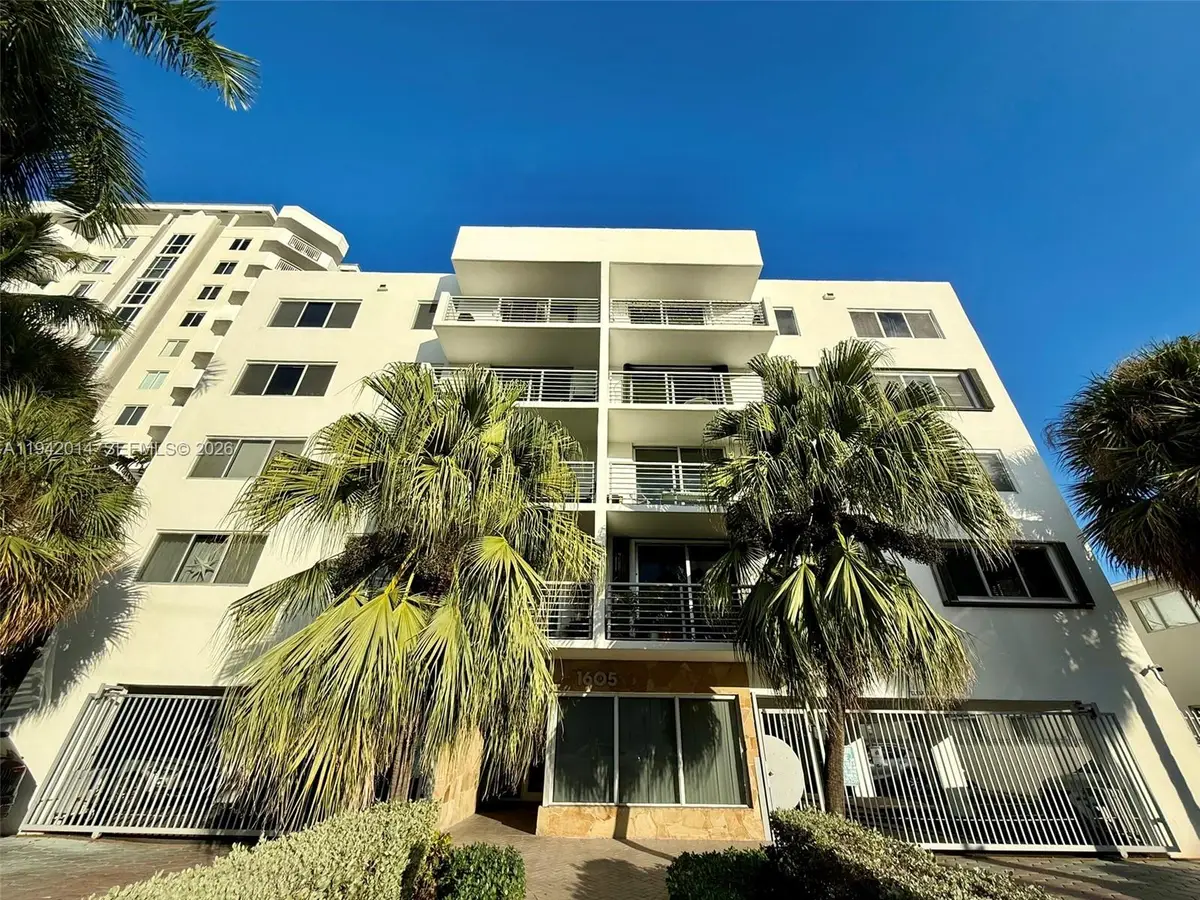 1605 Bay Rd #407, Miami Beach, FL 33139 - #1