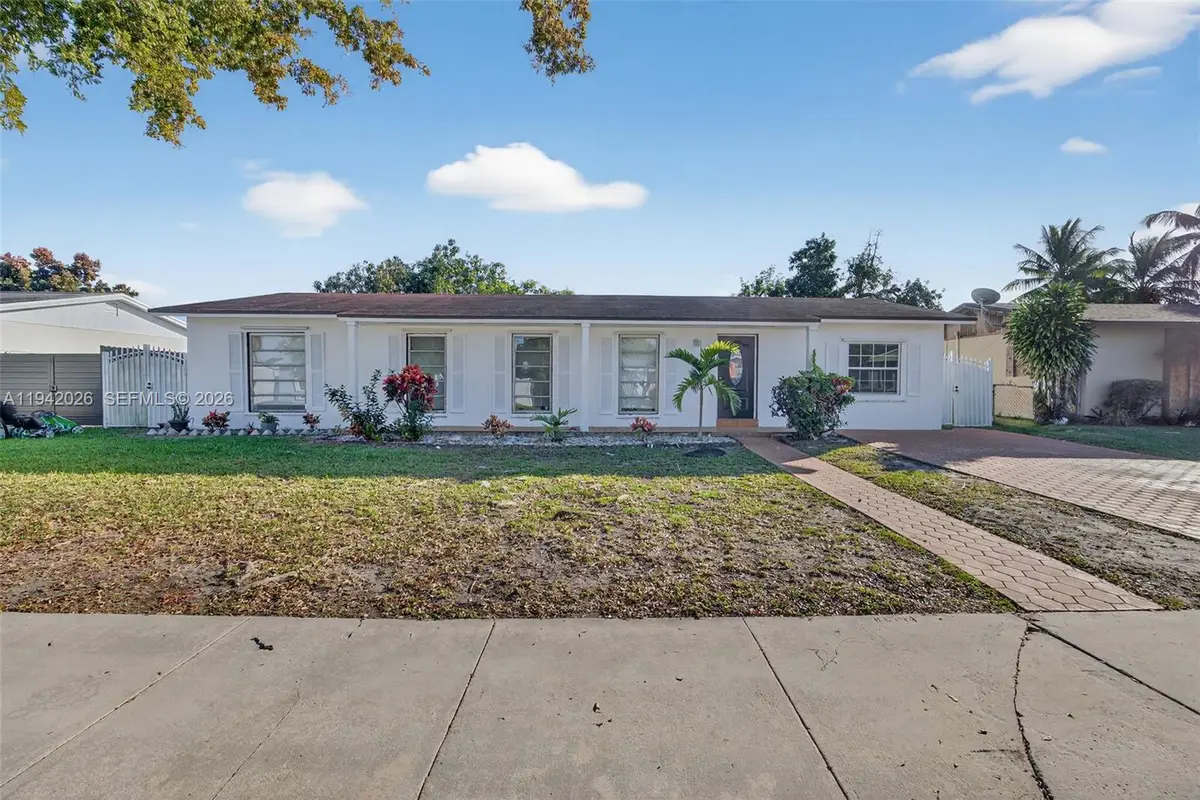 11000 SW 156th St, Miami, FL 33157 - Image #1