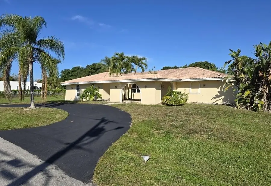 11531 NW 27th St, Plantation, FL 33323 - Image #3