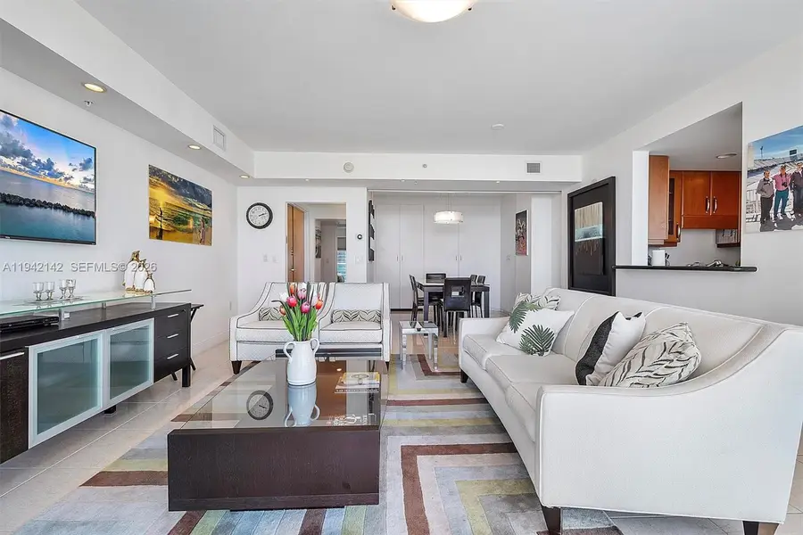 19400 Turnberry Way #1131, Aventura, FL 33180 - Image #3