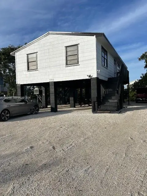 74 Pelican Ln, Big Pine Key, FL 33043 - #2