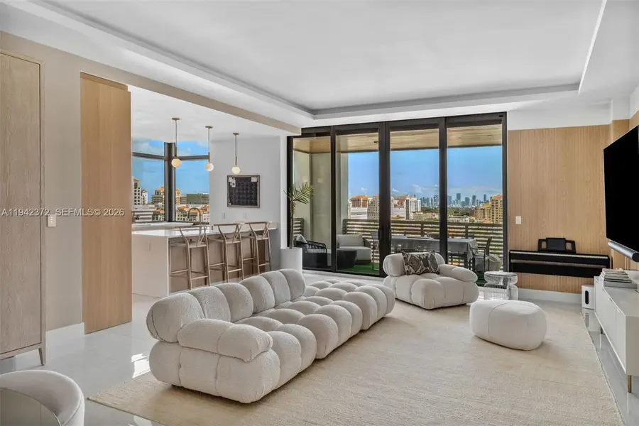 515 Valencia Ave #1103, Coral Gables, FL 33134 - Image #3