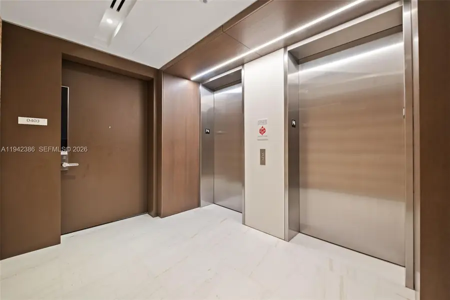 300 S Biscayne Blvd Way #403, Miami, FL 33131 - Image #3