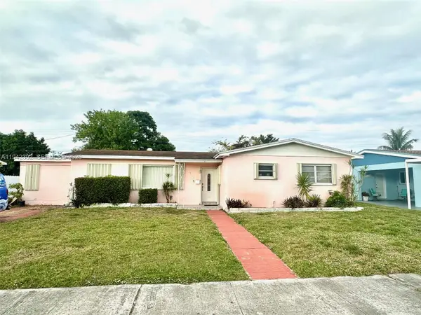 1815 NW 188th Ter, Miami Gardens, FL 33056