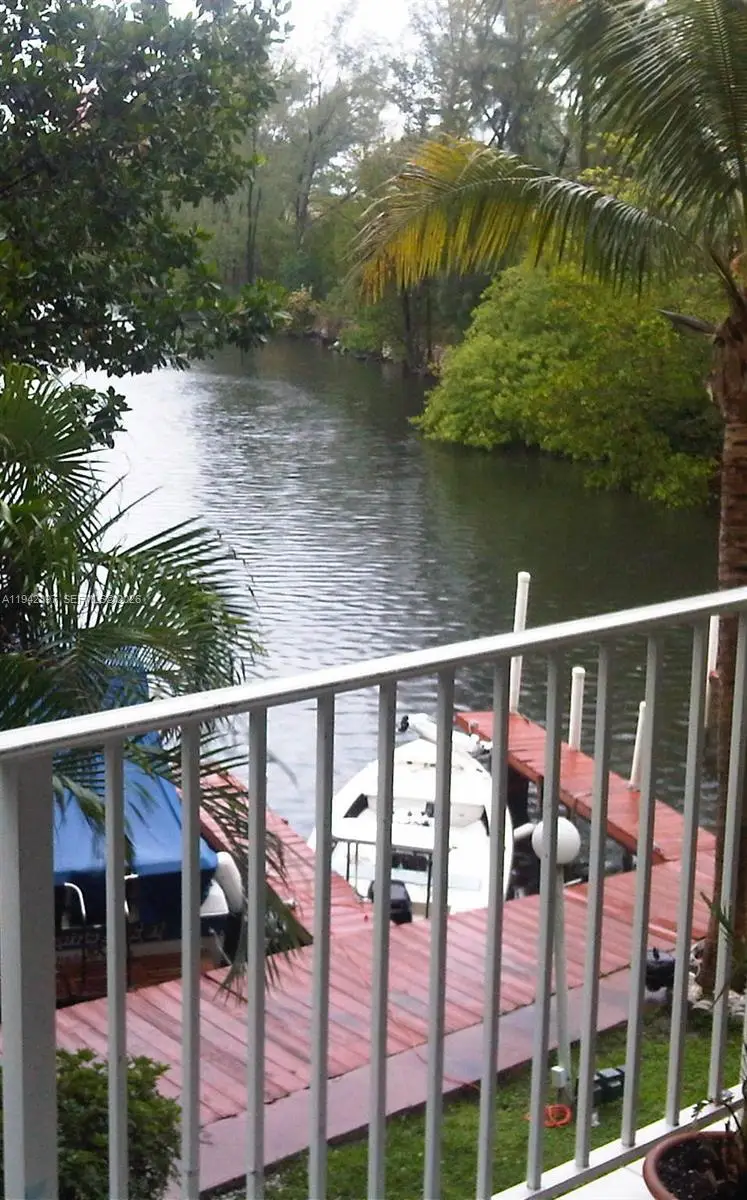 16531 NE 35th Ave #201, North Miami Beach, FL 33160 - Image #2