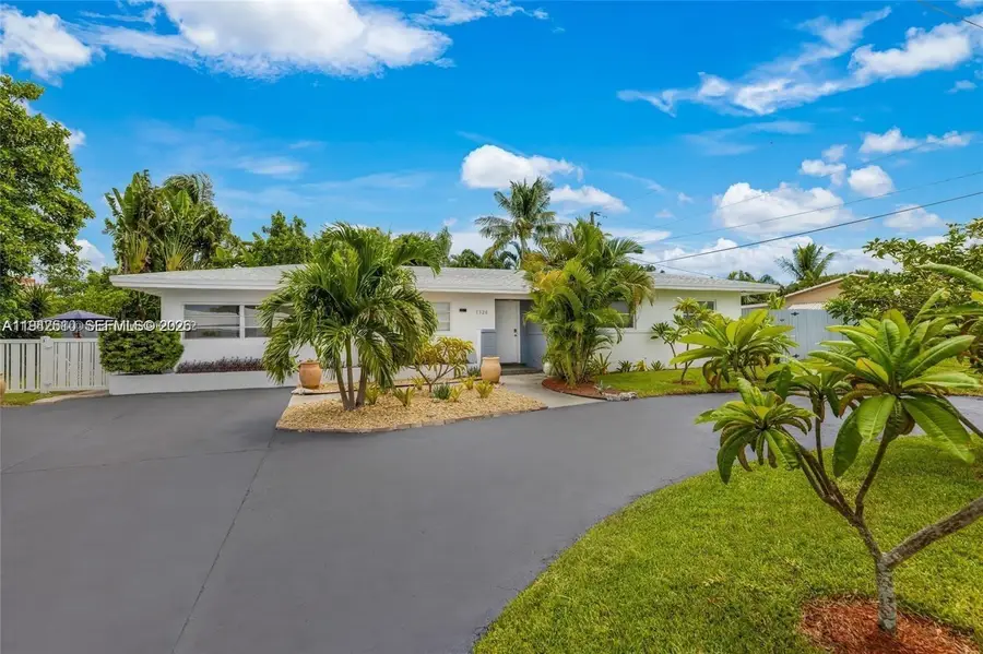 1320 NE 27th Ave, Pompano Beach, FL 33062 - Image #2