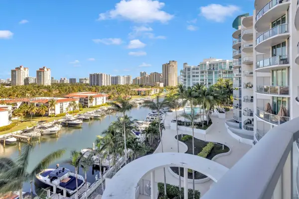 3029 NE 188 St #711, Aventura, FL 33180