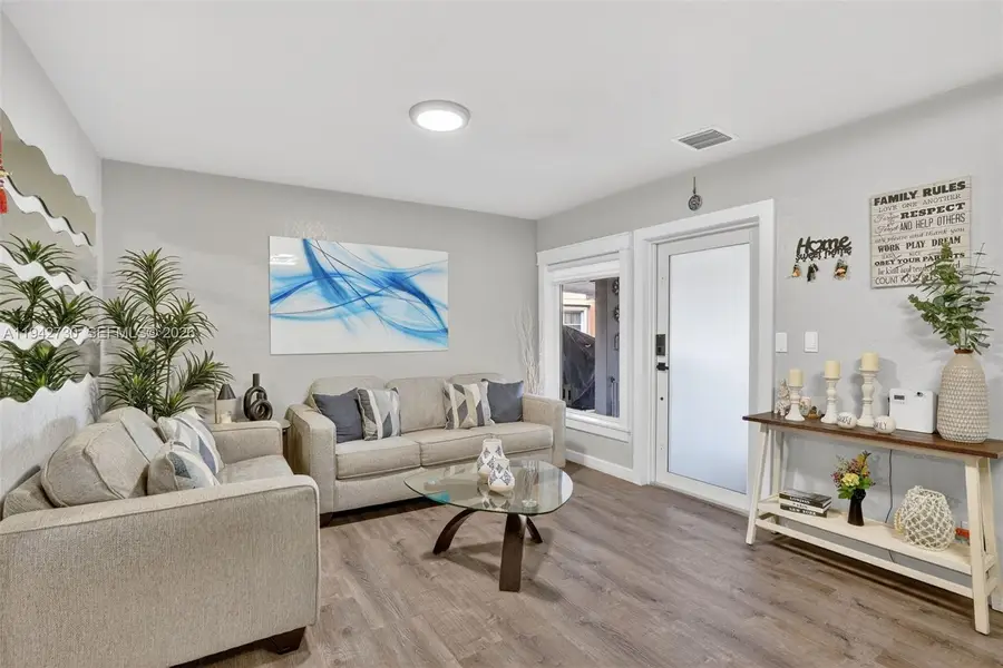 6970 SW 24th St, Miramar, FL 33023 - Image #3