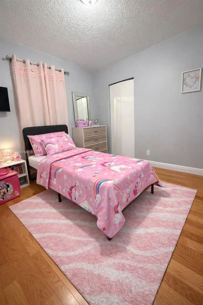 6305 Hayes St, Hollywood, FL 33024 - Image #2