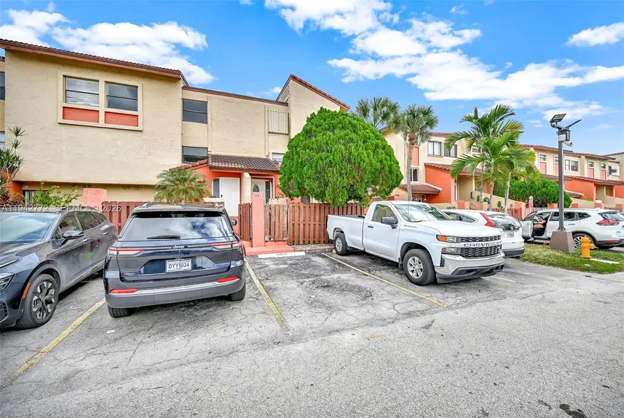 9907 NW 9th St Cir #15-20, Miami, FL 33172 - Image #3