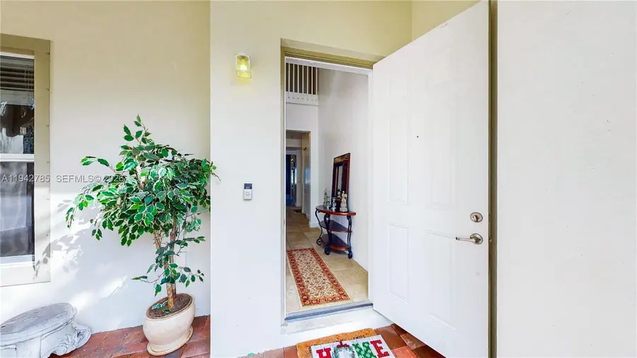 231 NE 33rd Ter, Homestead, FL 33033 - Image #3