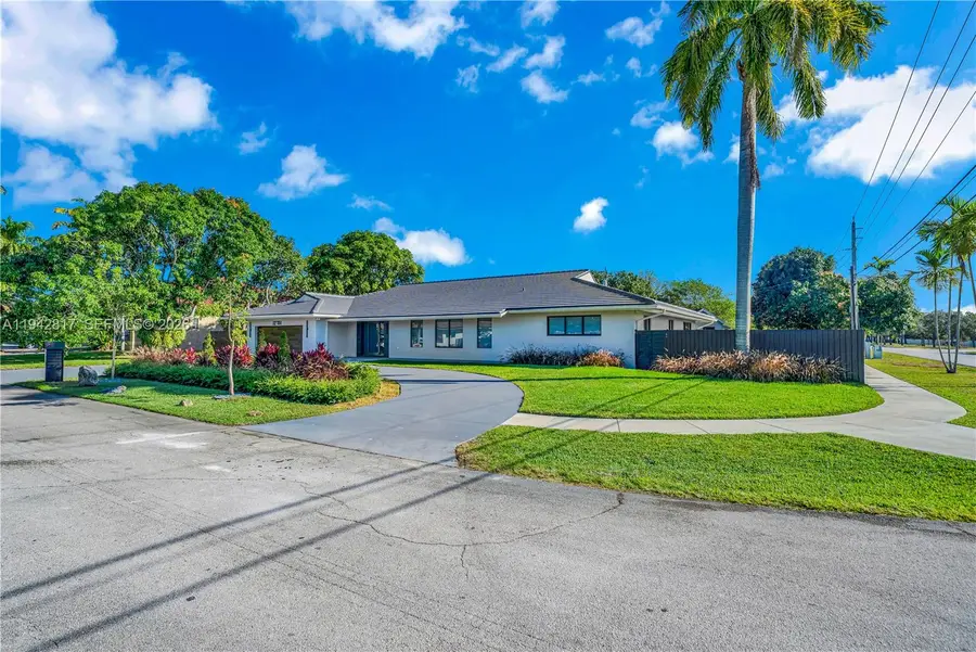 12751 SW 92nd Ct, Miami, FL 33176 - Image #3