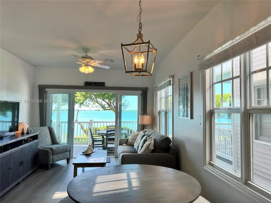 5017 Sunset Village Dr, Duck Key, FL 33050 - Image #2