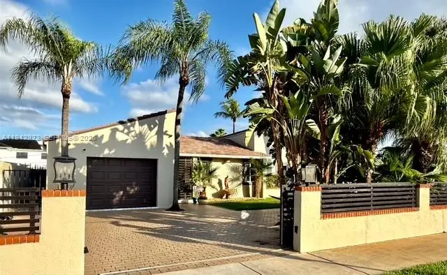 2725 SW 102nd Ave, Miami, FL 33165 - Image #1
