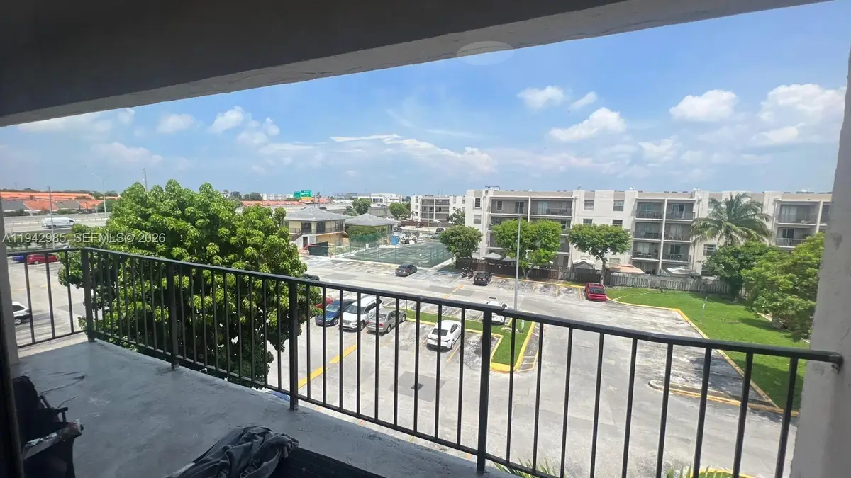 5625 W 20th Ave #404, Hialeah, FL 33012 - Image #1