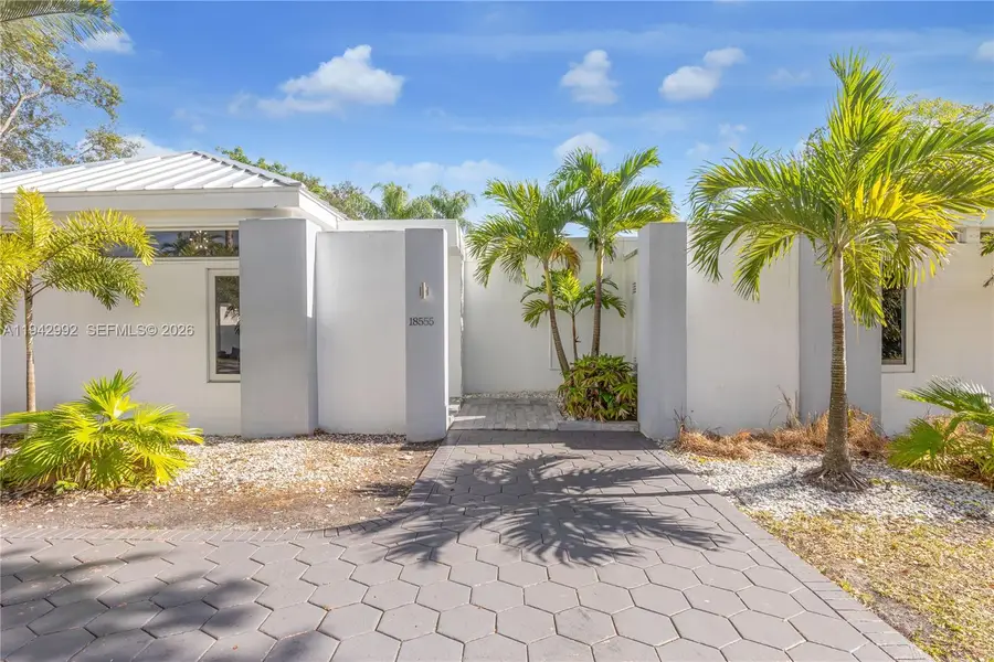 18555 SW 83rd Pl, Cutler Bay, FL 33157 - Image #2