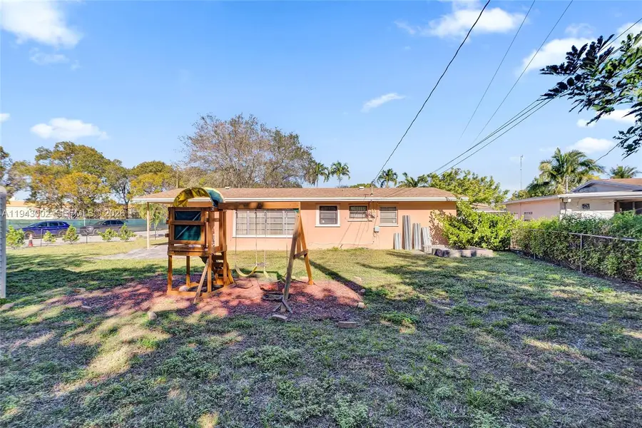 1450 NW 198th St, Miami Gardens, FL 33169 - Image #3