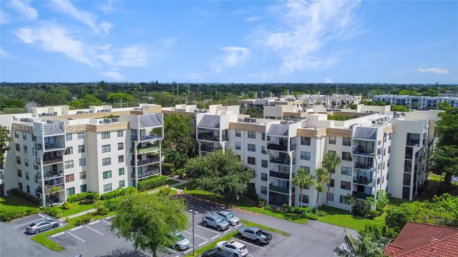 6190 Woodlands Blvd #312, Tamarac, FL 33319 - Image #2