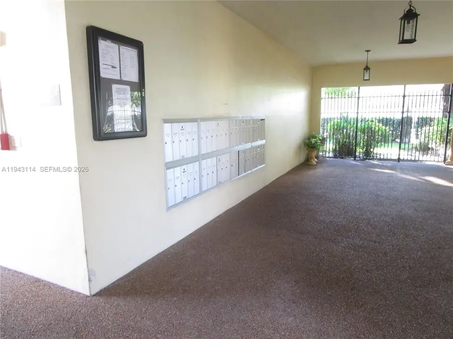 5111 W Oakland Park Blvd #305, Lauderdale Lakes, FL 33313 - Image #2