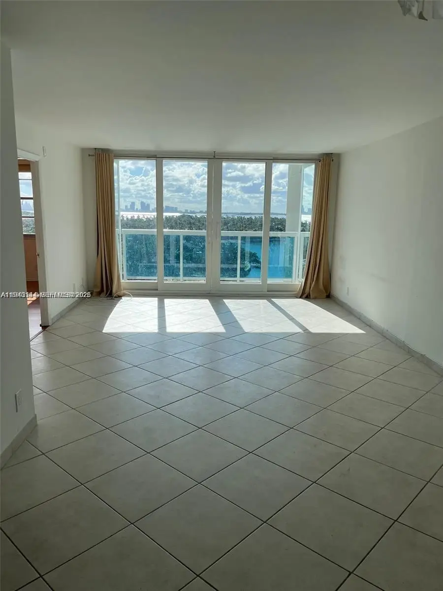 6770 Indian Creek Dr #11H, Miami Beach, FL 33141 - Image #3
