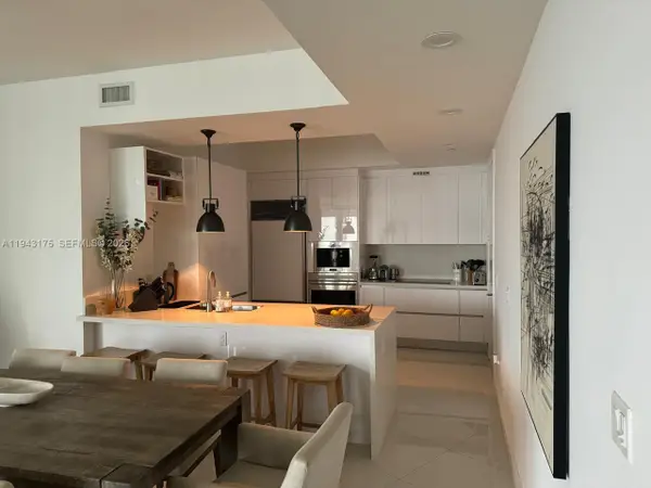 15811 Collins Ave #803, Sunny Isles Beach, FL 33160