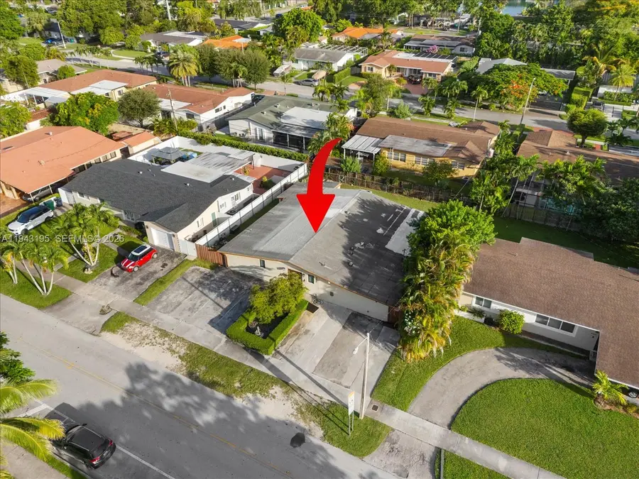 8840 SW 50th Ter, Miami, FL 33165 - Image #2