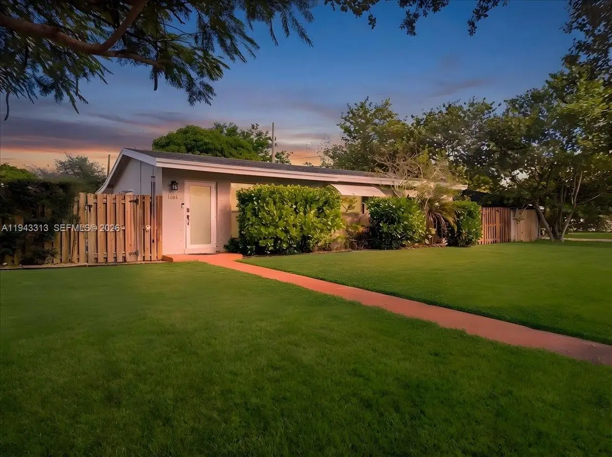 1864 SW 37th Ave, Fort Lauderdale, FL 33312 - Image #1